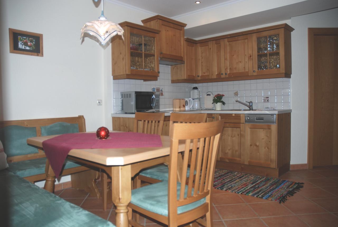 Strampflgut Apartment Dorfgastein Phòng bức ảnh